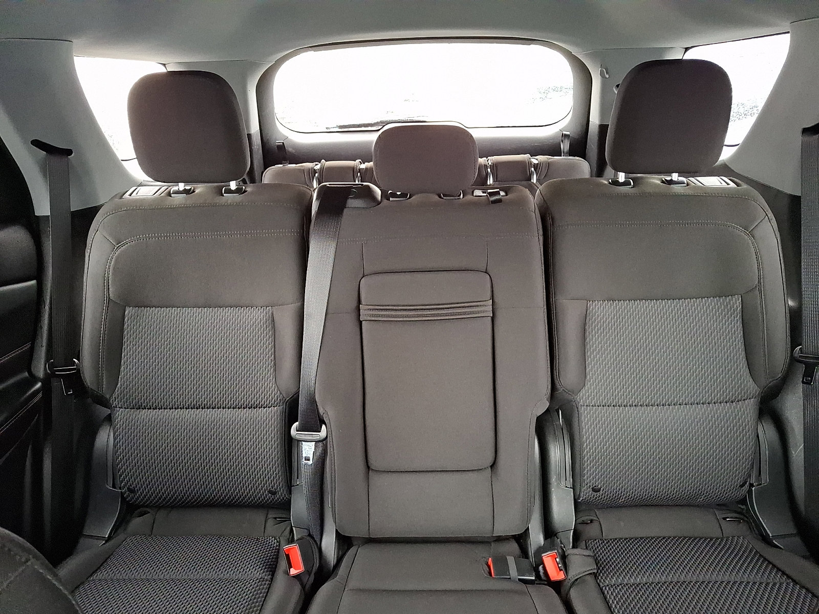 Used 2022 Ford Explorer XLT image 19