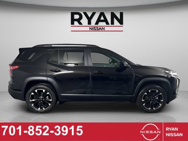 Used 2025 Chevrolet Equinox RS w/ Safety and Technology Package AWD/4WD image 4