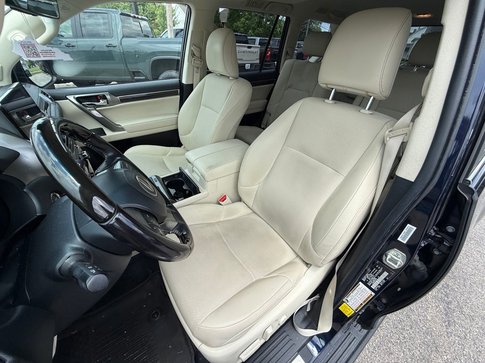 Used 2022 Lexus GX 460 Premium AWD/4WD image 12
