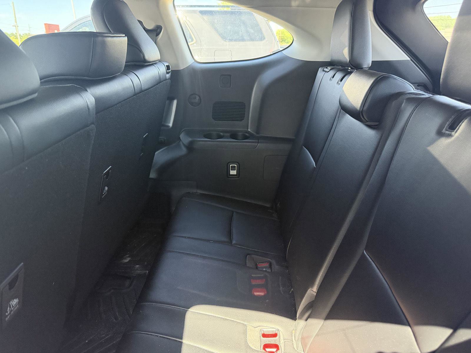 Used 2023 Toyota Highlander XLE FWD image 10