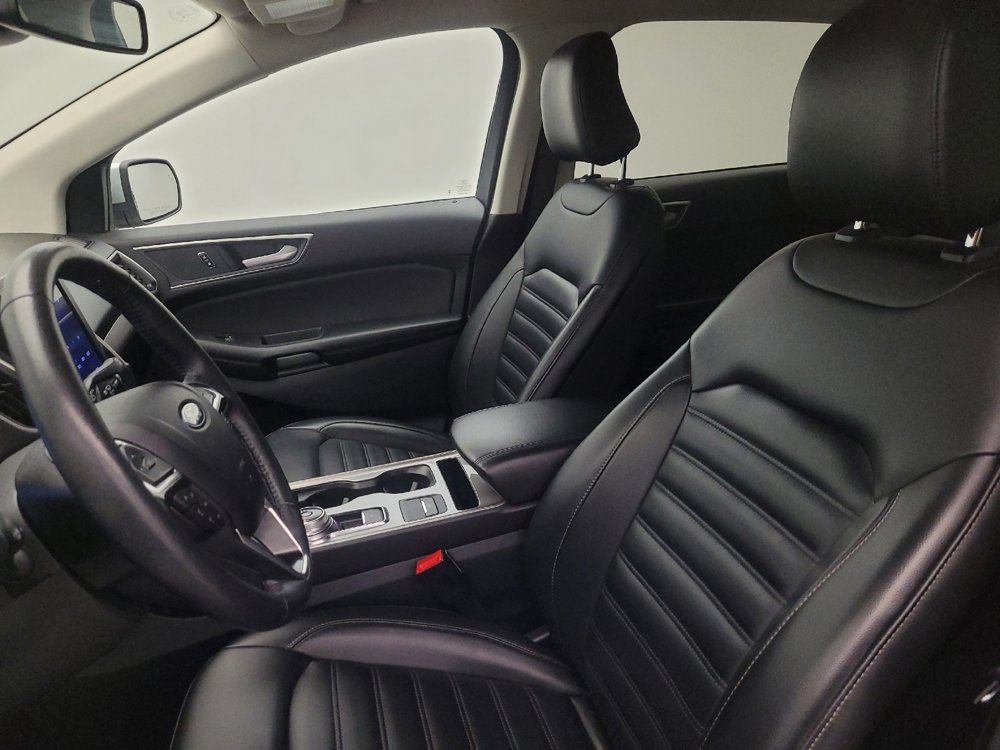 Used 2024 Ford Edge SEL image 17