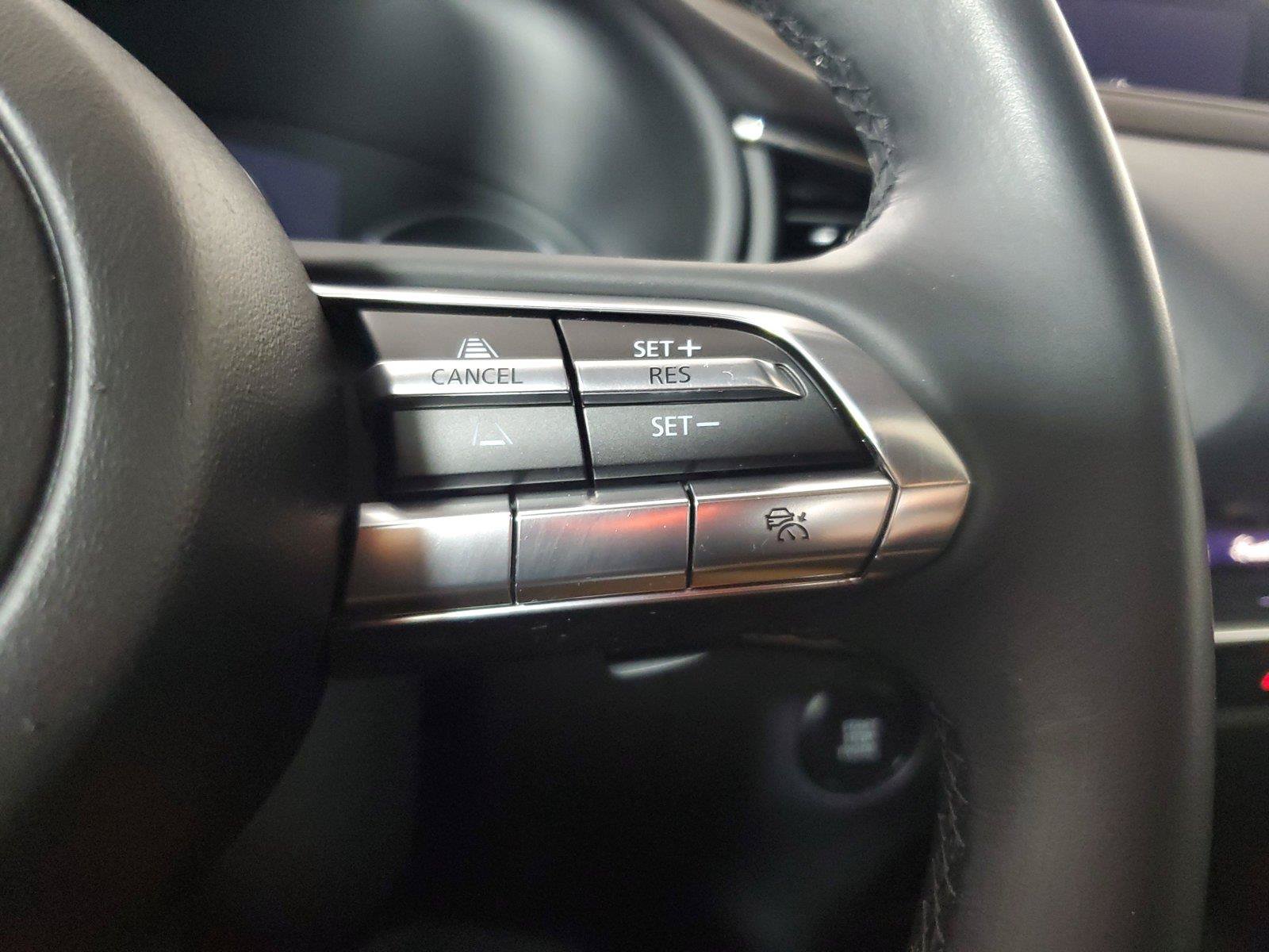 Used 2023 MAZDA CX-30 AWD 2.5 S w/ Premium Package image 26
