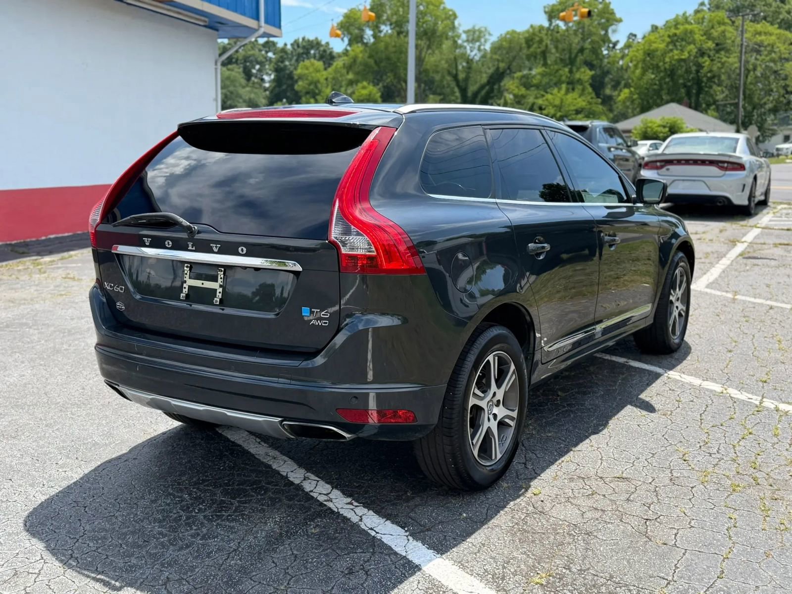 Used 2015 Volvo XC60 T6 Platinum AWD/4WD image 5