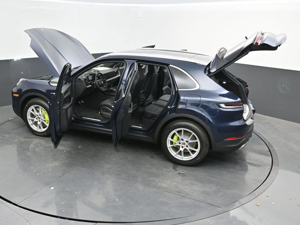 New 2025 Porsche Cayenne E-Hybrid image 48