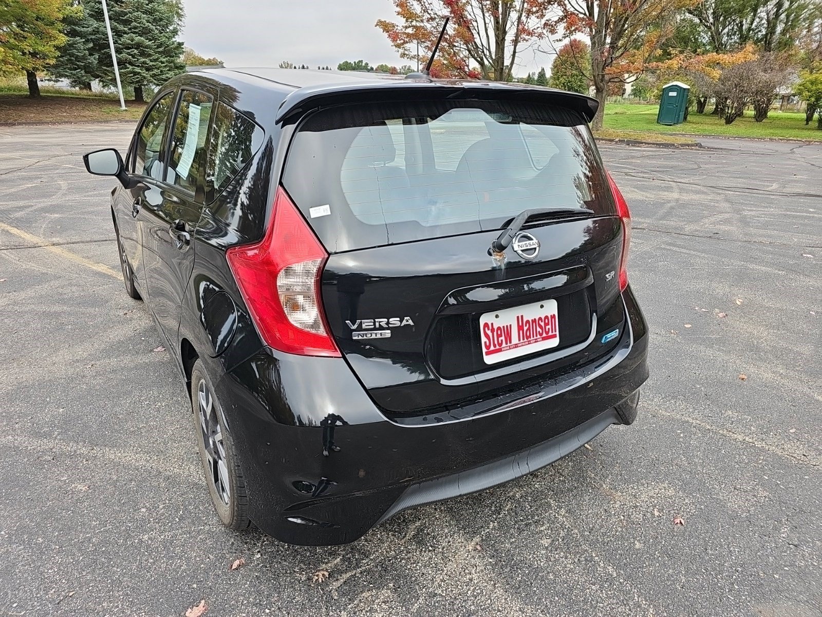 Used 2016 Nissan Versa Note SR w/ SR Tech Package FWD image 3