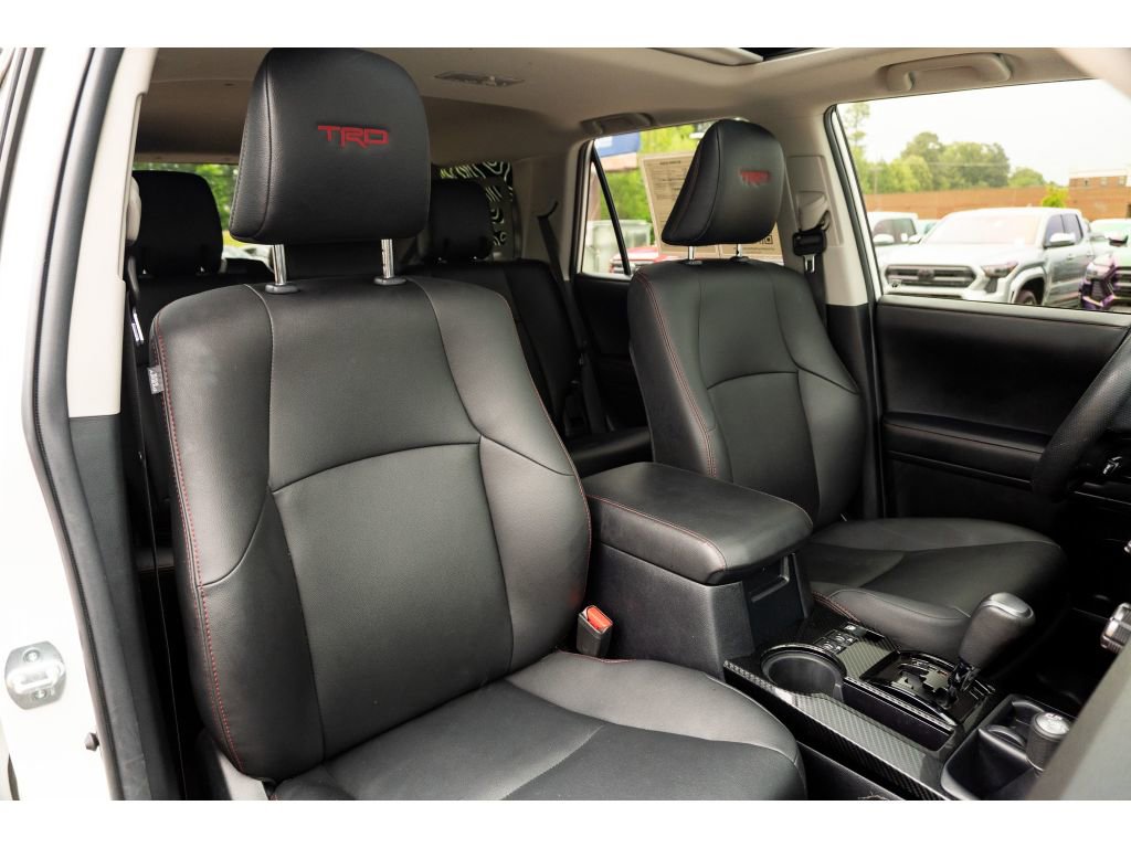 Used 2021 Toyota 4Runner Venture w/ Moonroof Package AWD/4WD image 20