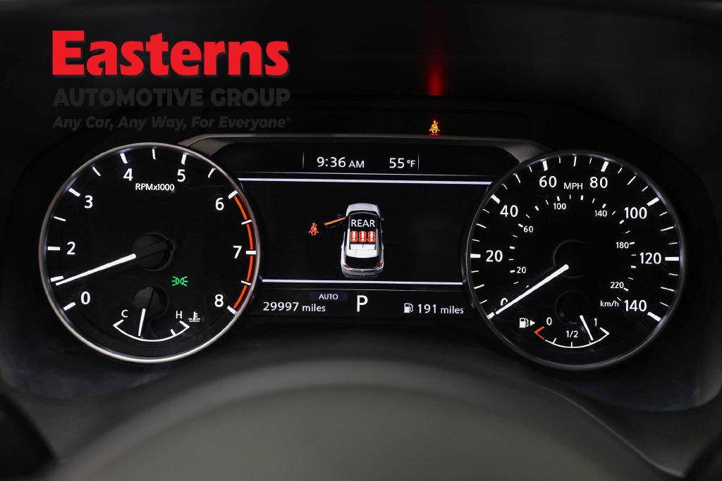 Used 2023 Nissan Rogue S AWD/4WD image 19