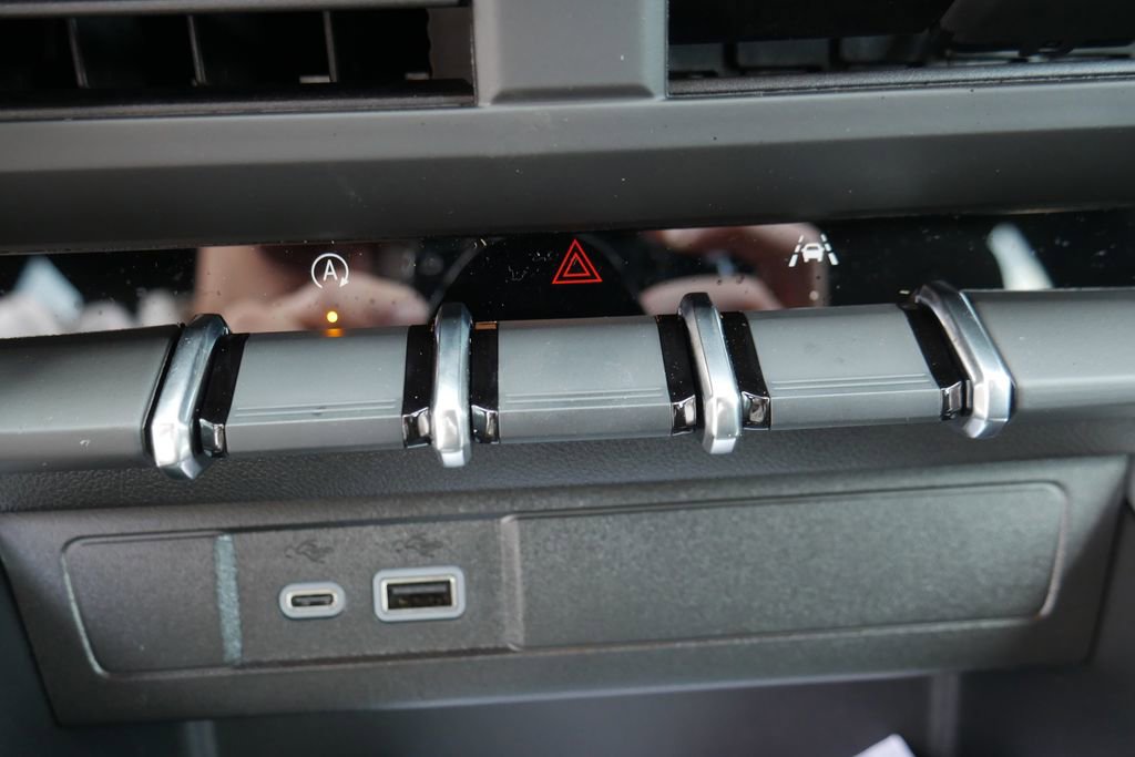 New 2026 Chevrolet Colorado LT image 17