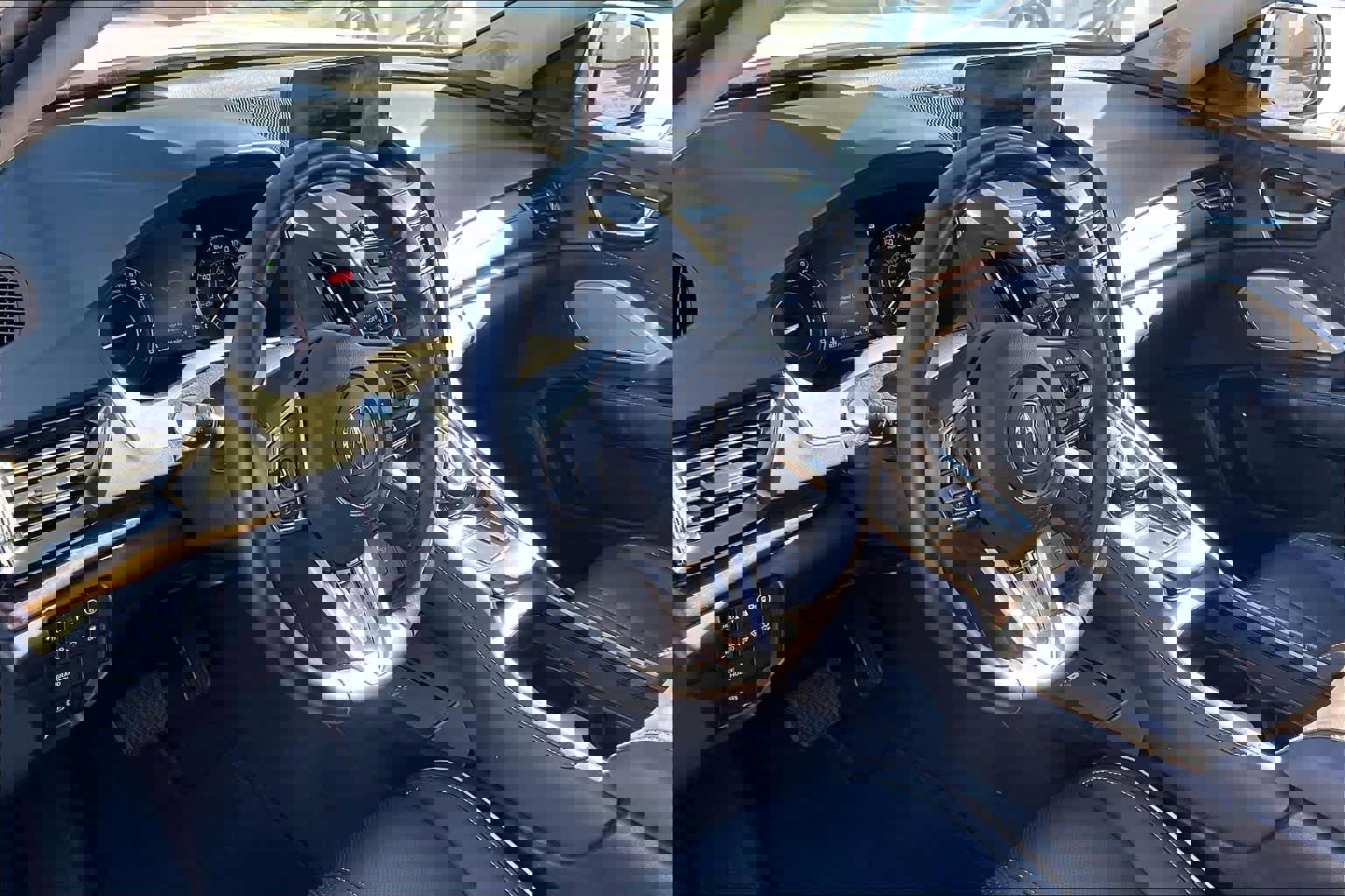 Used 2023 Acura RDX AWD w/ Advance Package image 16