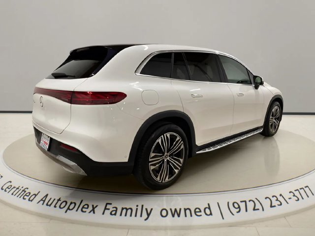Used 2024 Mercedes-Benz EQS 450+ SUV image 5
