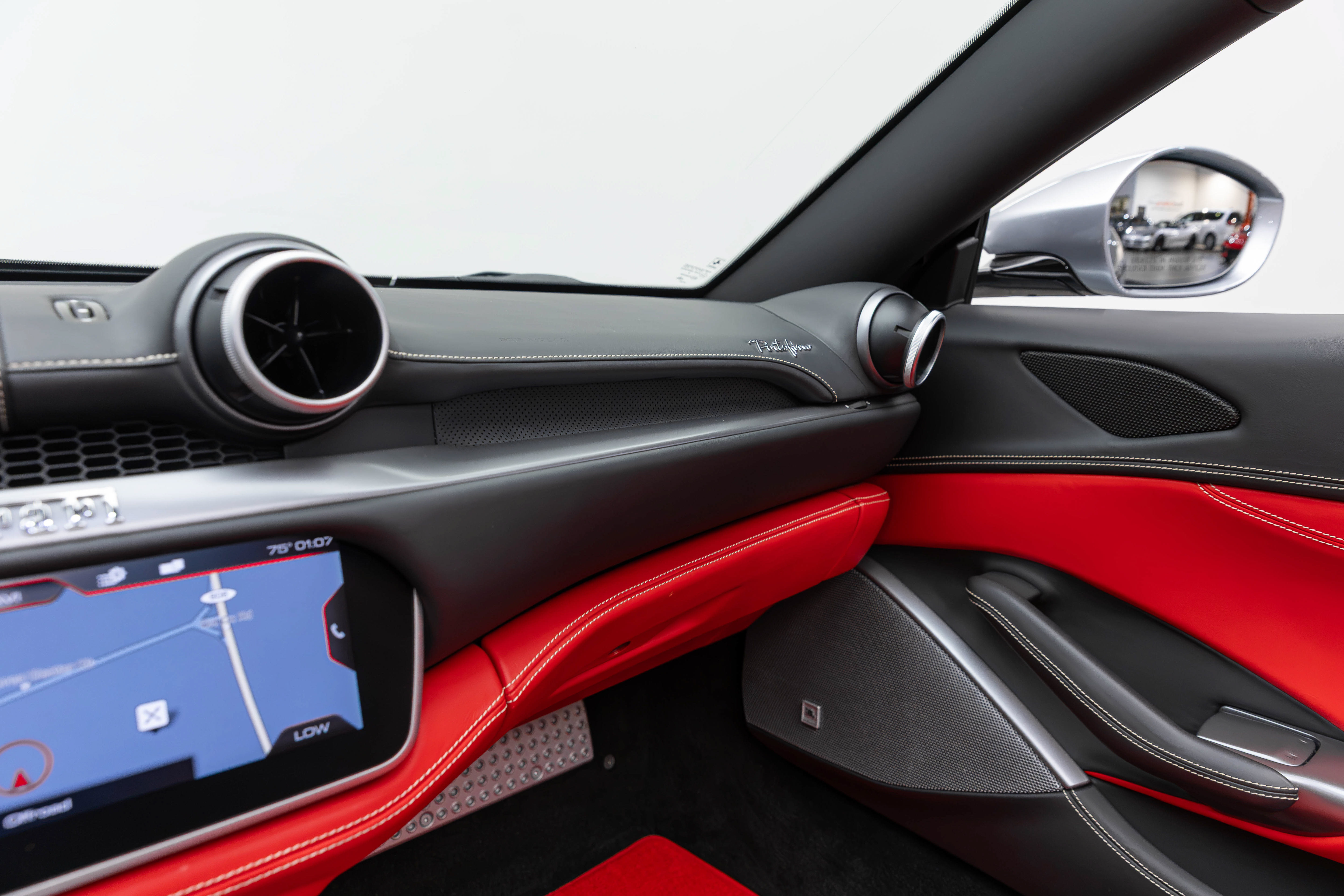 Certified 2019 Ferrari Portofino RWD image 39