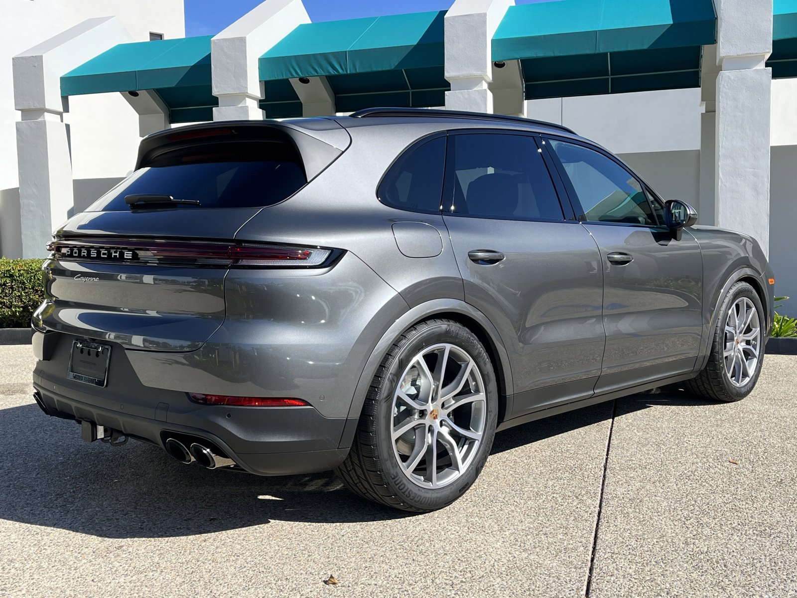 New 2025 Porsche Cayenne image 7