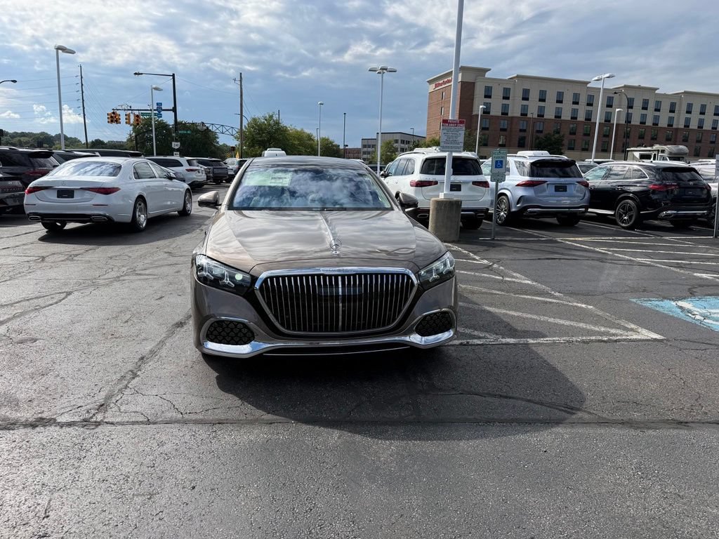 New 2027 Mercedes-Benz Maybach S 580 4MATIC image 3