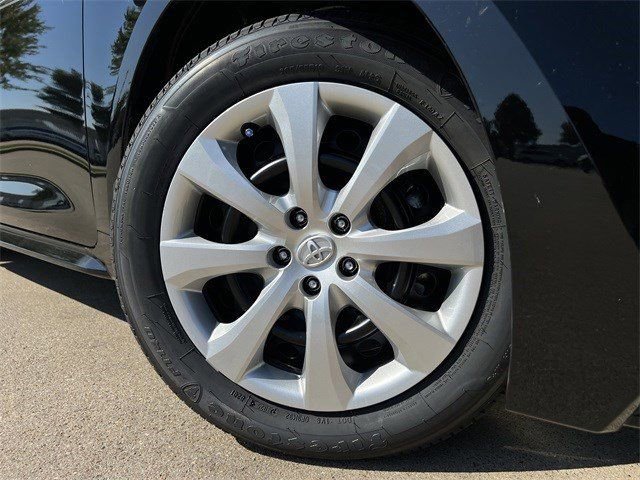New 2026 Toyota Corolla LE FWD image 10