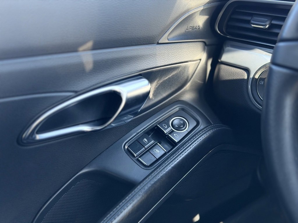 Used 2012 Porsche 911 Carrera S image 21