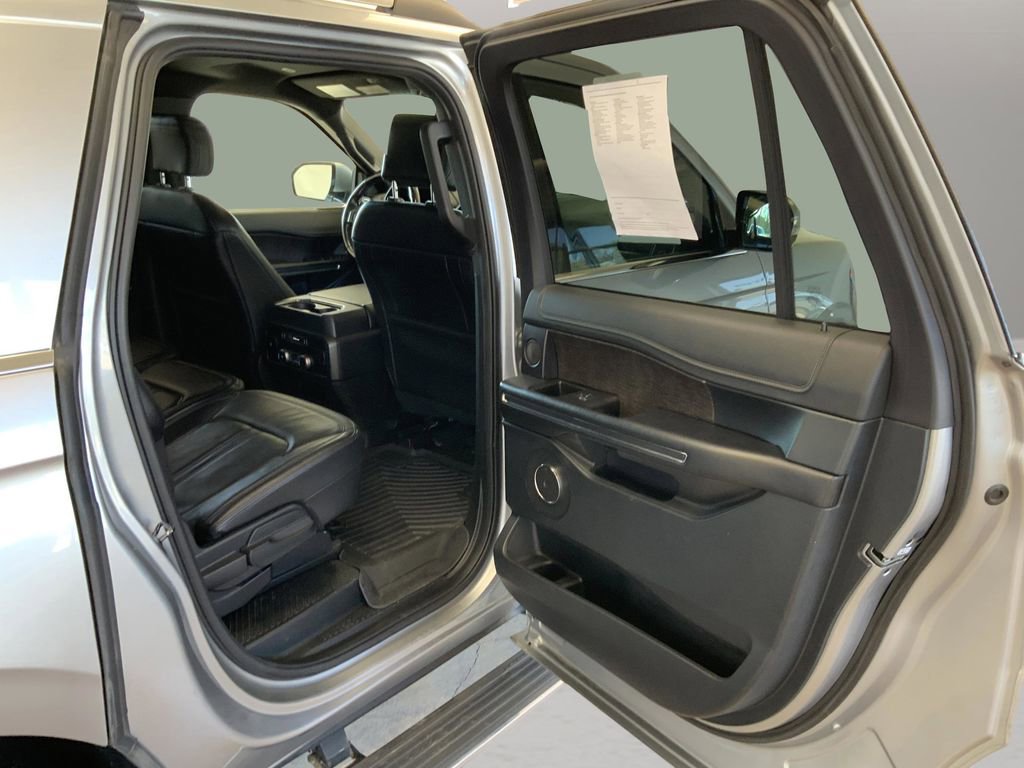 Used 2020 Ford Expedition Max Limited AWD/4WD image 30