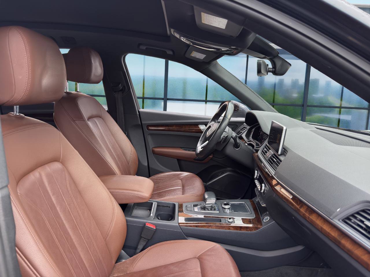 Used 2018 Audi Q5 2.0T Premium Plus w/ Premium Plus Package image 18