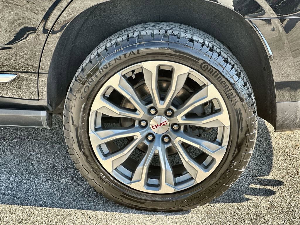 Certified 2021 GMC Yukon Denali image 33