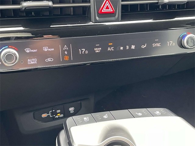 New 2025 Kia EV6 Wind image 34