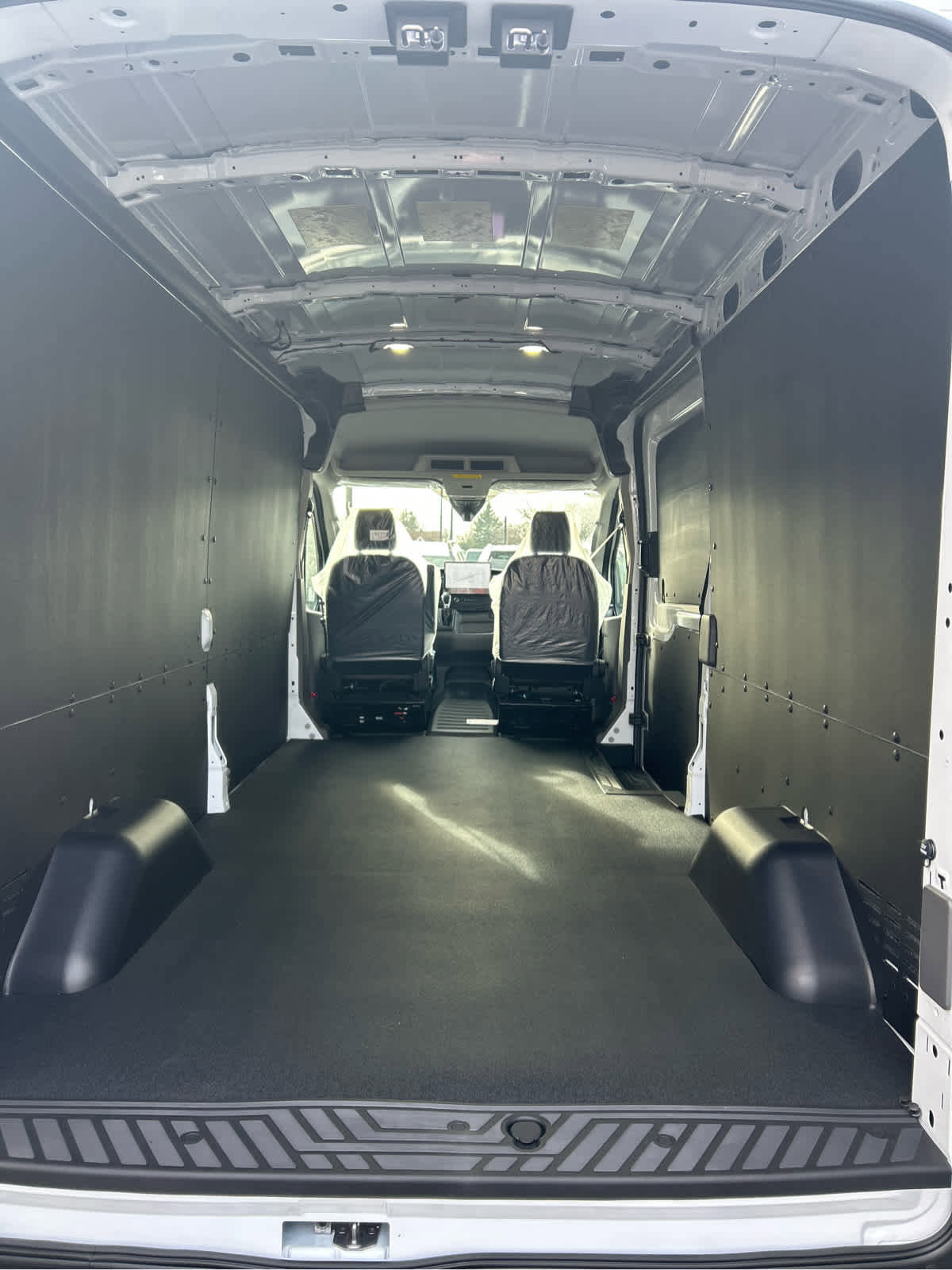 New 2026 Ford Transit 250 148 Medium Roof w/ Load Area Protection Package image 10