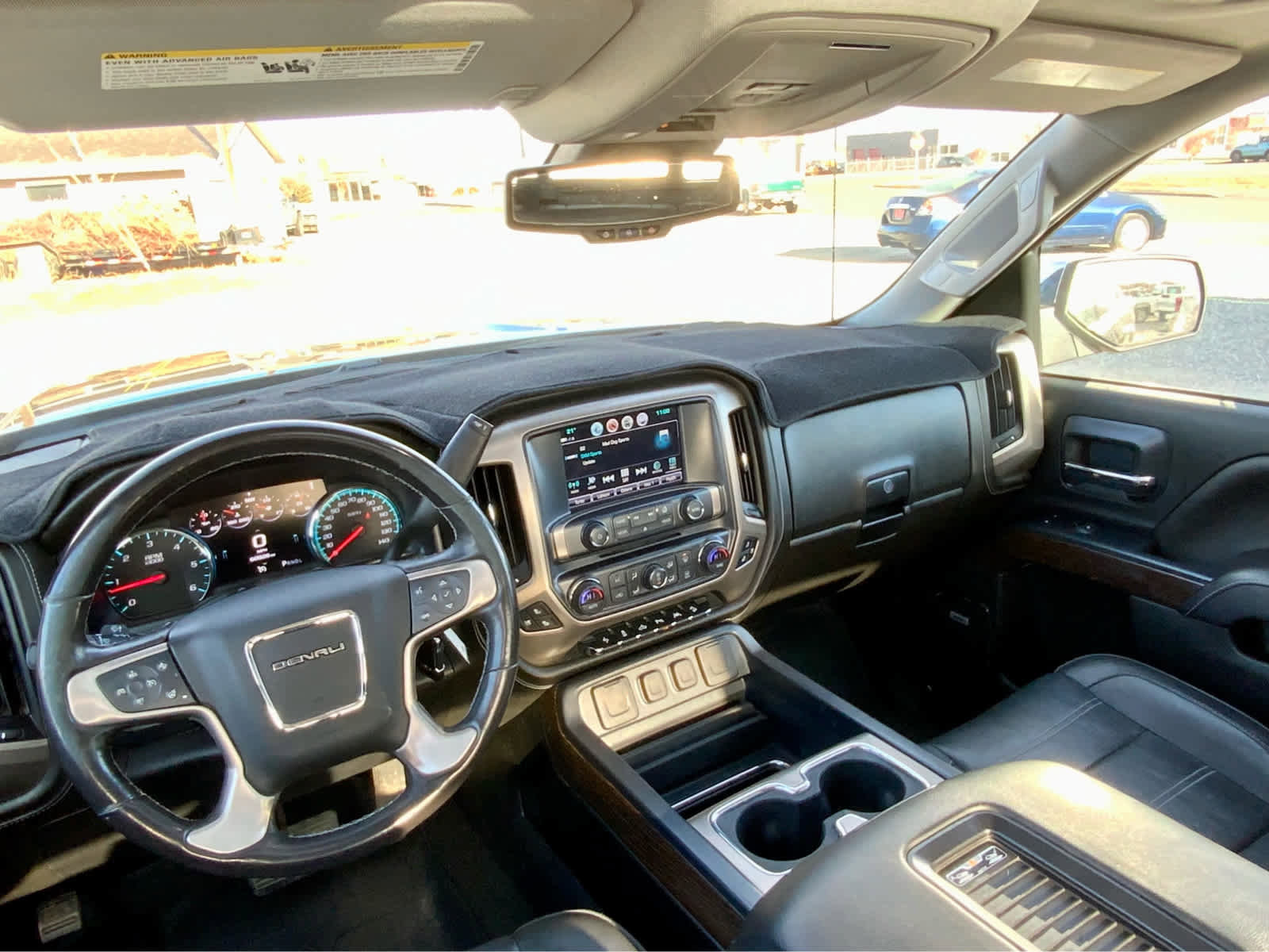 Used 2018 GMC Sierra 1500 Denali image 37