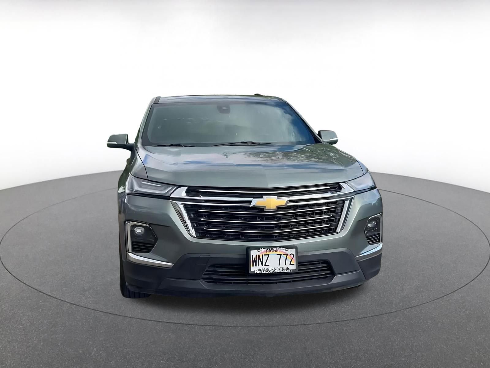 Used 2023 Chevrolet Traverse LT image 4