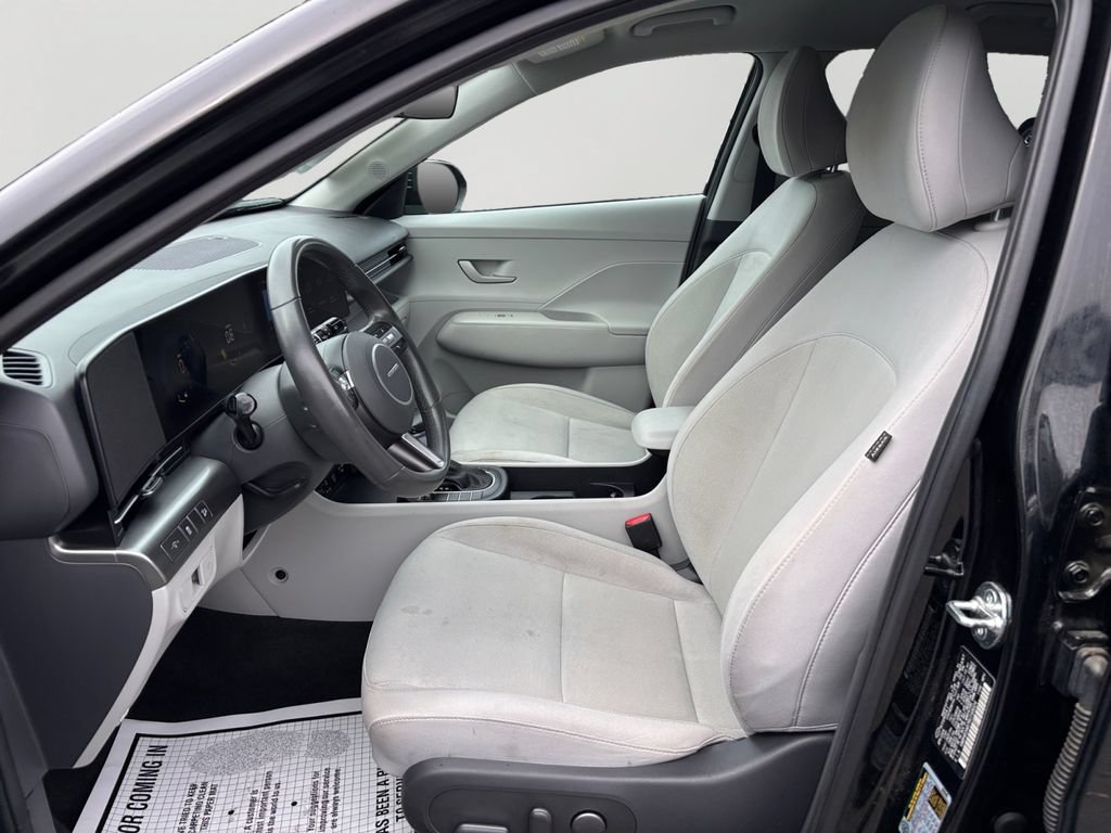 Used 2024 Hyundai Kona SEL FWD image 24