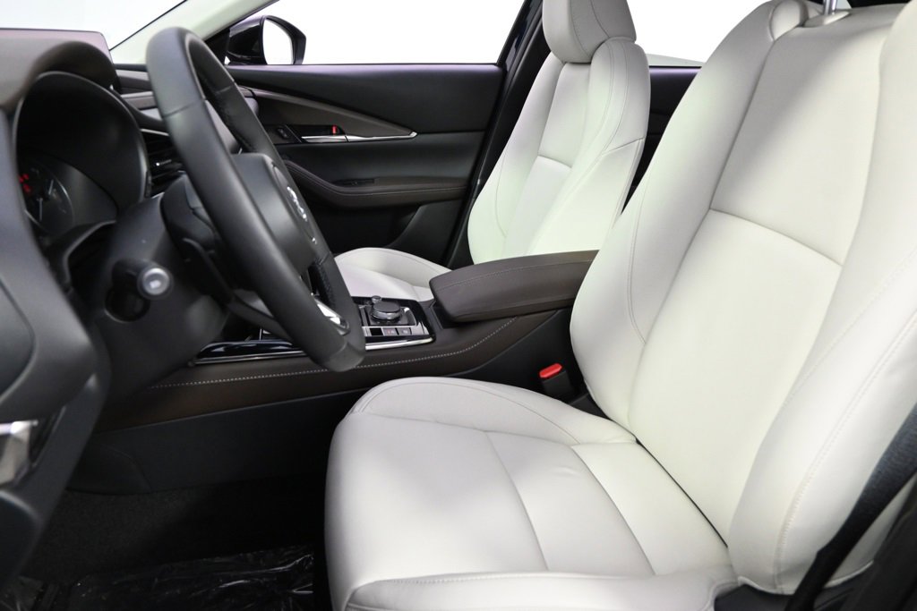 New 2025 MAZDA CX-30 2.5 Turbo w/ Premium Package image 13