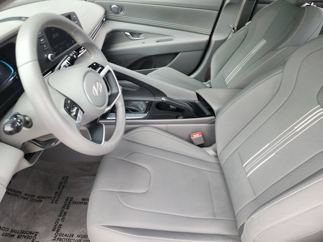 Certified 2025 Hyundai Elantra Sport FWD image 7