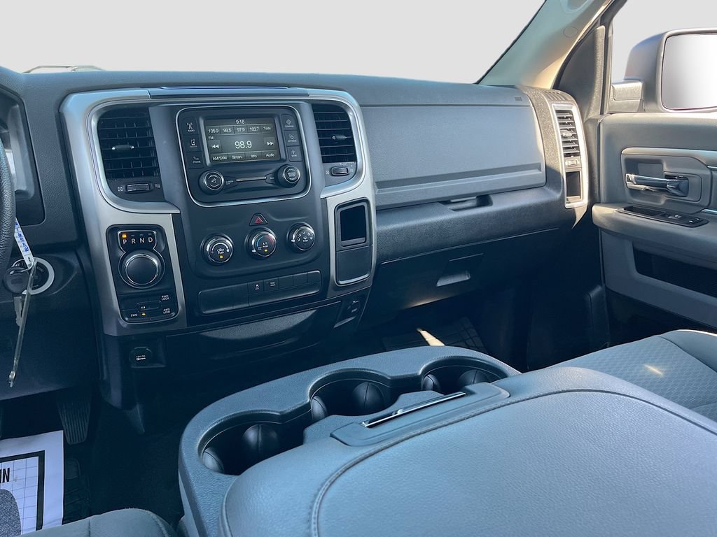 Used 2019 RAM 1500 Classic SLT AWD/4WD image 20