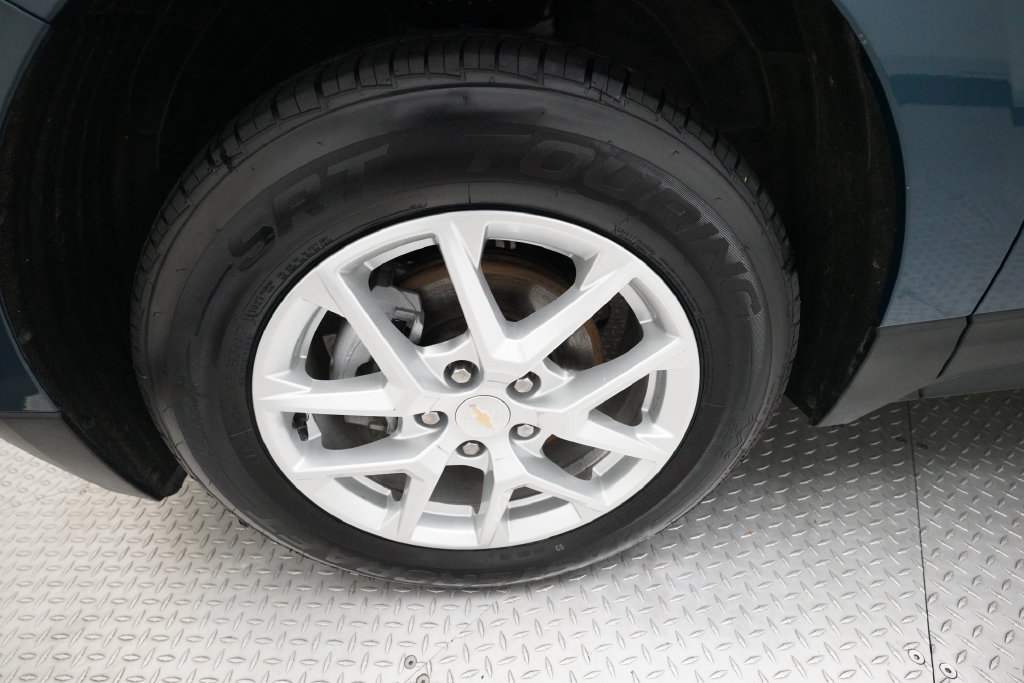 Used 2024 Chevrolet Equinox LT AWD/4WD image 25