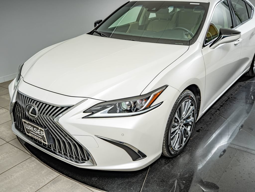 Used 2019 Lexus ES 350 w/ Premium Package FWD image 14