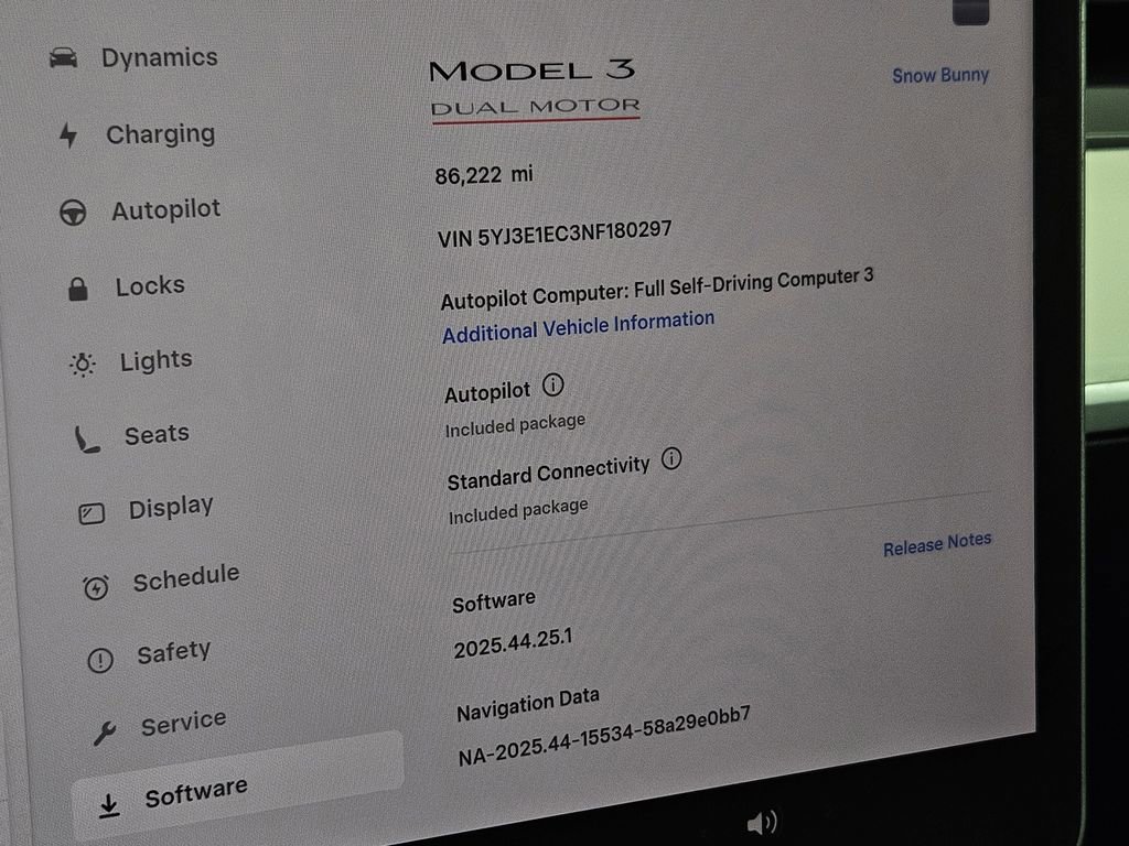 Used 2022 Tesla Model 3 Performance image 11