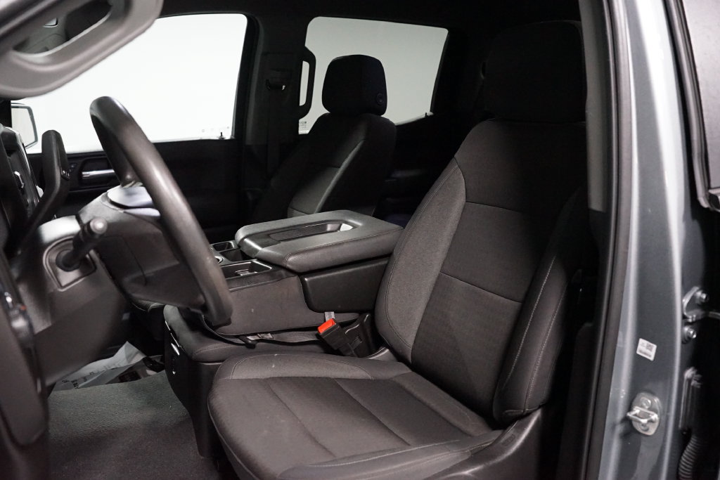Used 2024 Chevrolet Silverado 1500 Custom w/ Turbomax Blackout Package RWD image 23