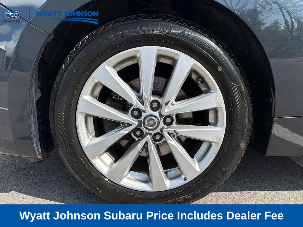 Used 2017 Nissan Altima 2.5 SV FWD image 1