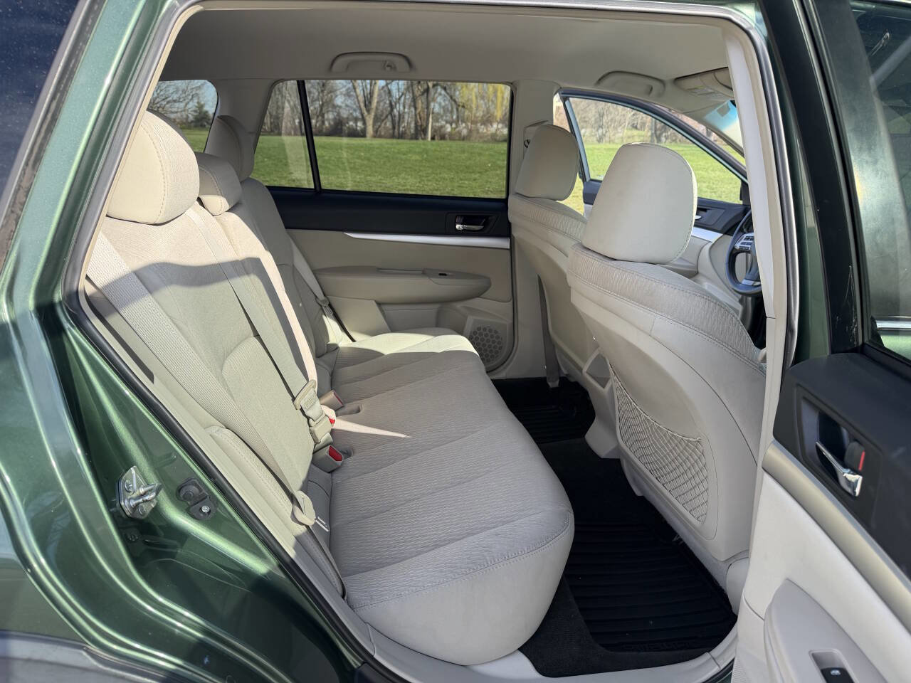 Used 2012 Subaru Outback 2.5i Premium w/ All-Weather Pkg image 13