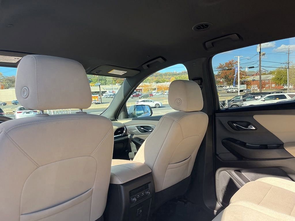 Used 2023 Chevrolet Traverse LS w/ Safety Package image 49