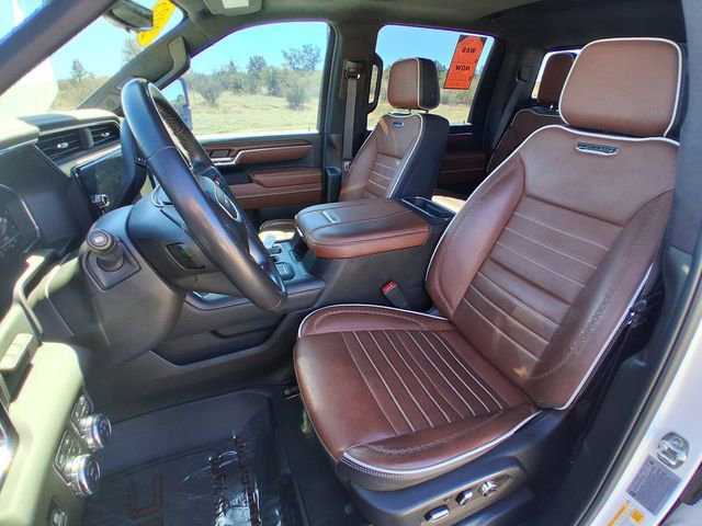 Certified 2025 GMC Sierra 2500 Denali Ultimate w/ Max Trailering Package image 10