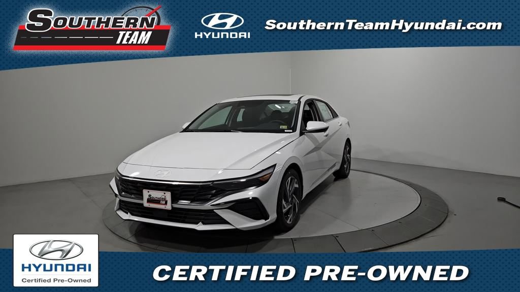 Certified 2025 Hyundai Elantra SEL