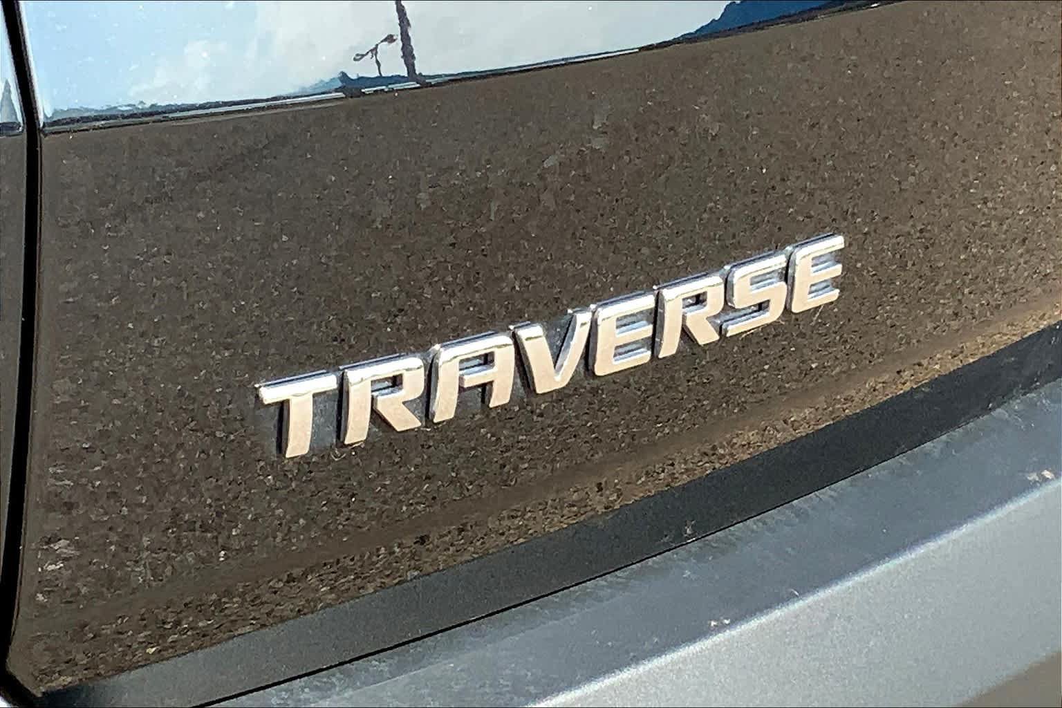 Used 2019 Chevrolet Traverse LT FWD image 30