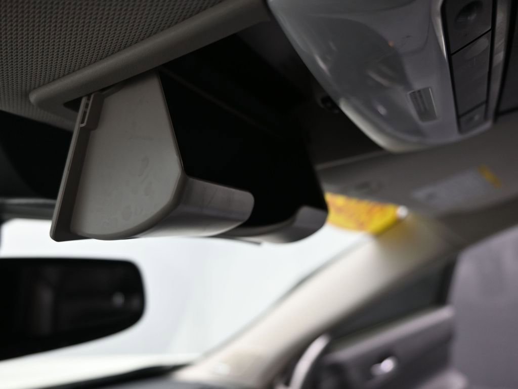 Used 2022 Nissan Pathfinder Platinum w/ Cargo Package image 44