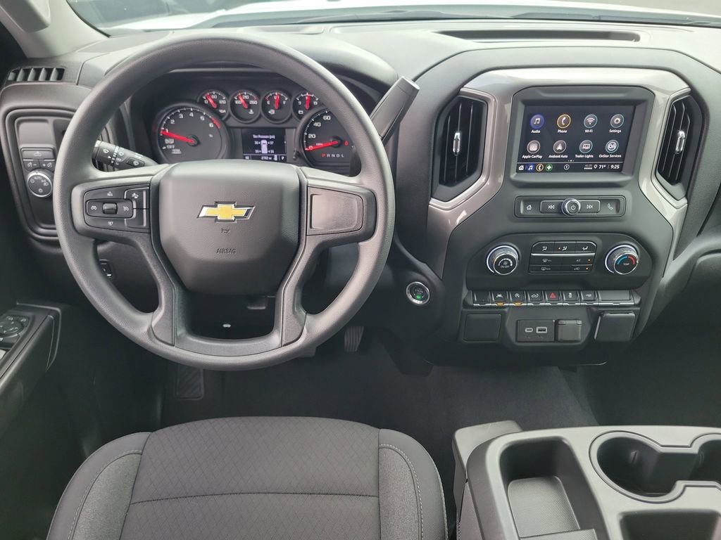 Used 2026 Chevrolet Silverado 1500 Custom image 4