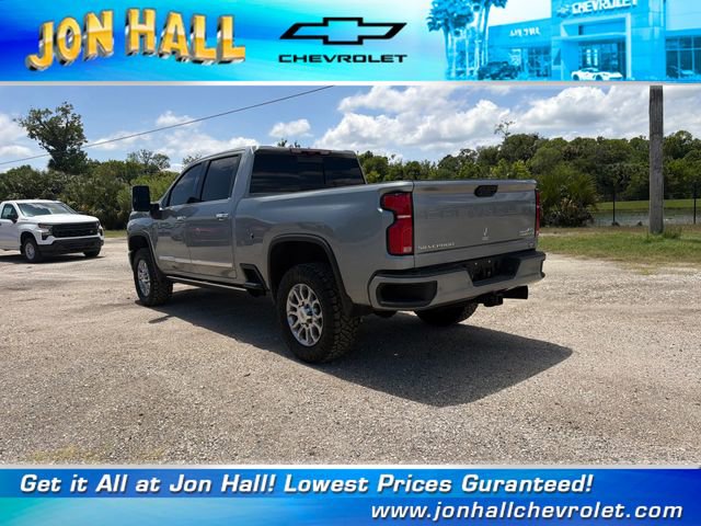 Used 2025 Chevrolet Silverado 2500 High Country w/ High Country Premium Package AWD/4WD image 9