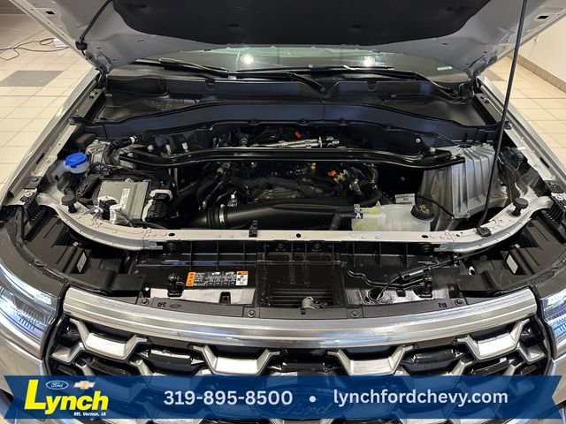 Used 2025 Ford Explorer Platinum w/ LUX Leather Package image 34