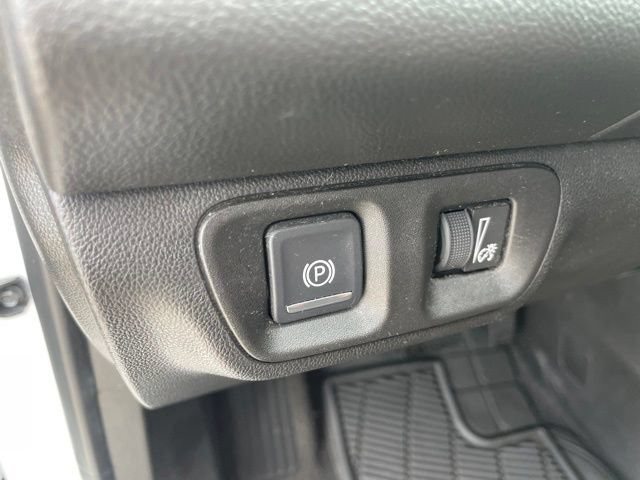 Used 2018 GMC Acadia SLE AWD/4WD image 28