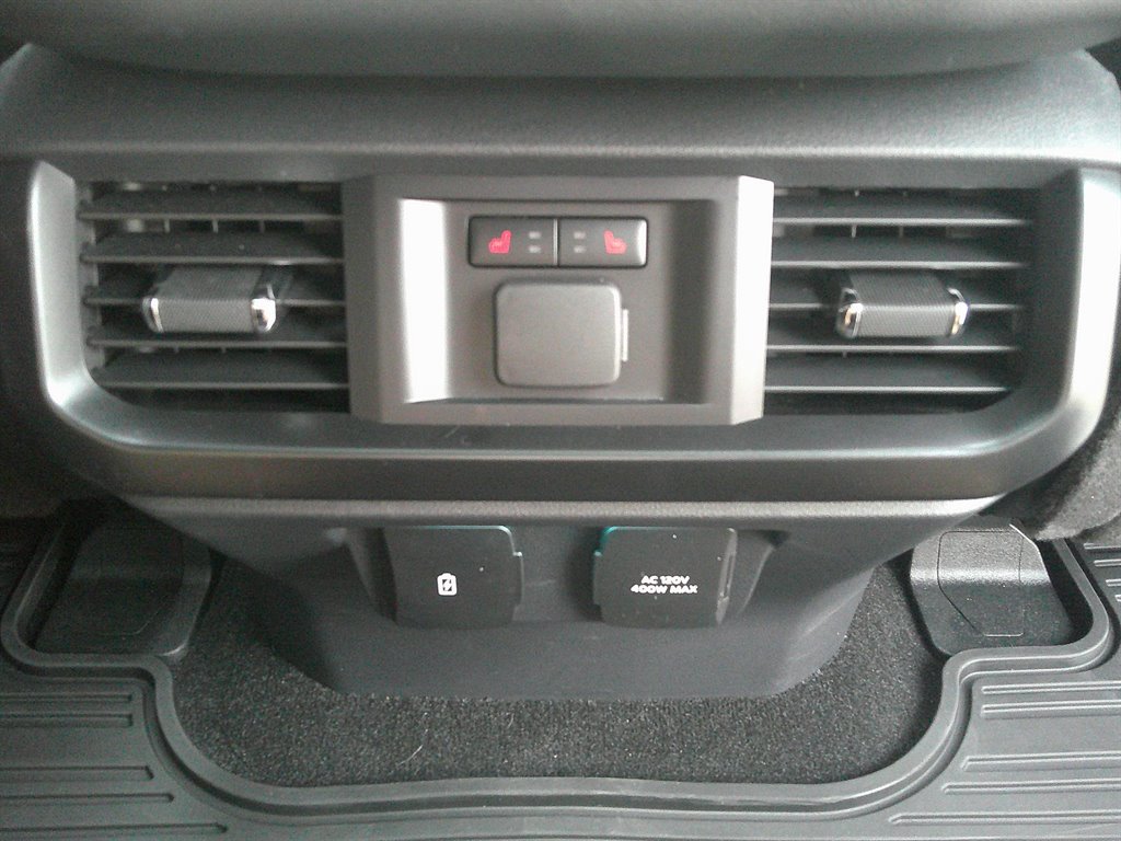 Used 2022 Ford F150 Raptor w/ Equipment Group 801A High image 29