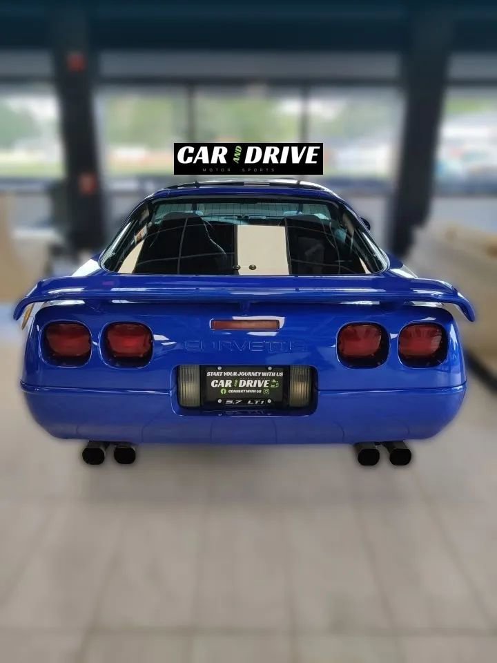 Used 1994 Chevrolet Corvette Coupe 2D image 8