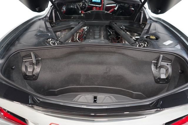 Used 2024 Chevrolet Corvette Stingray Premium Cpe w/ Z51 Performance Package RWD image 29