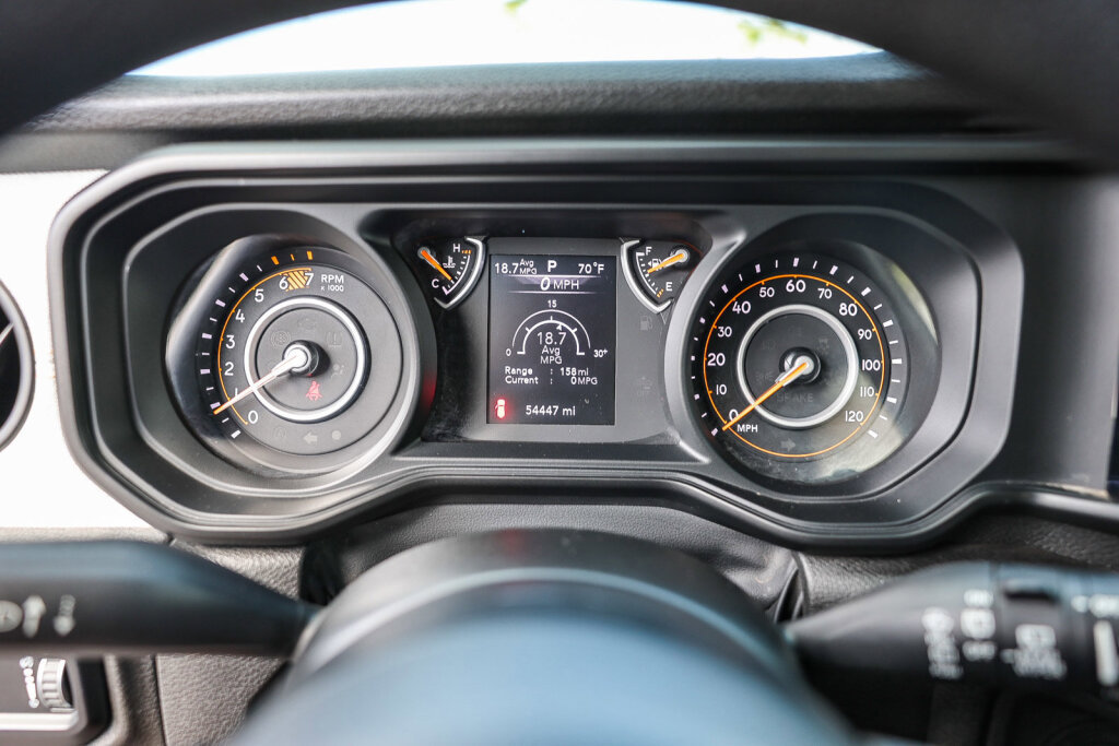 Used 2024 Jeep Wrangler Unlimited Sport AWD/4WD image 11