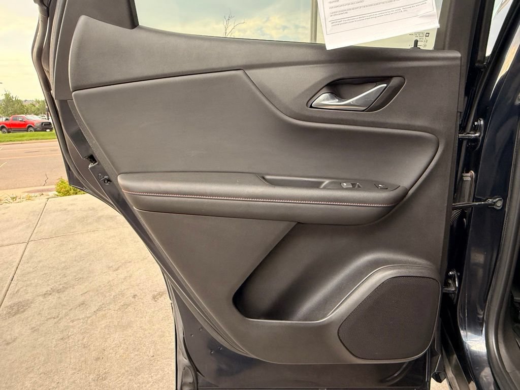 Used 2020 Chevrolet Blazer RS AWD/4WD image 25